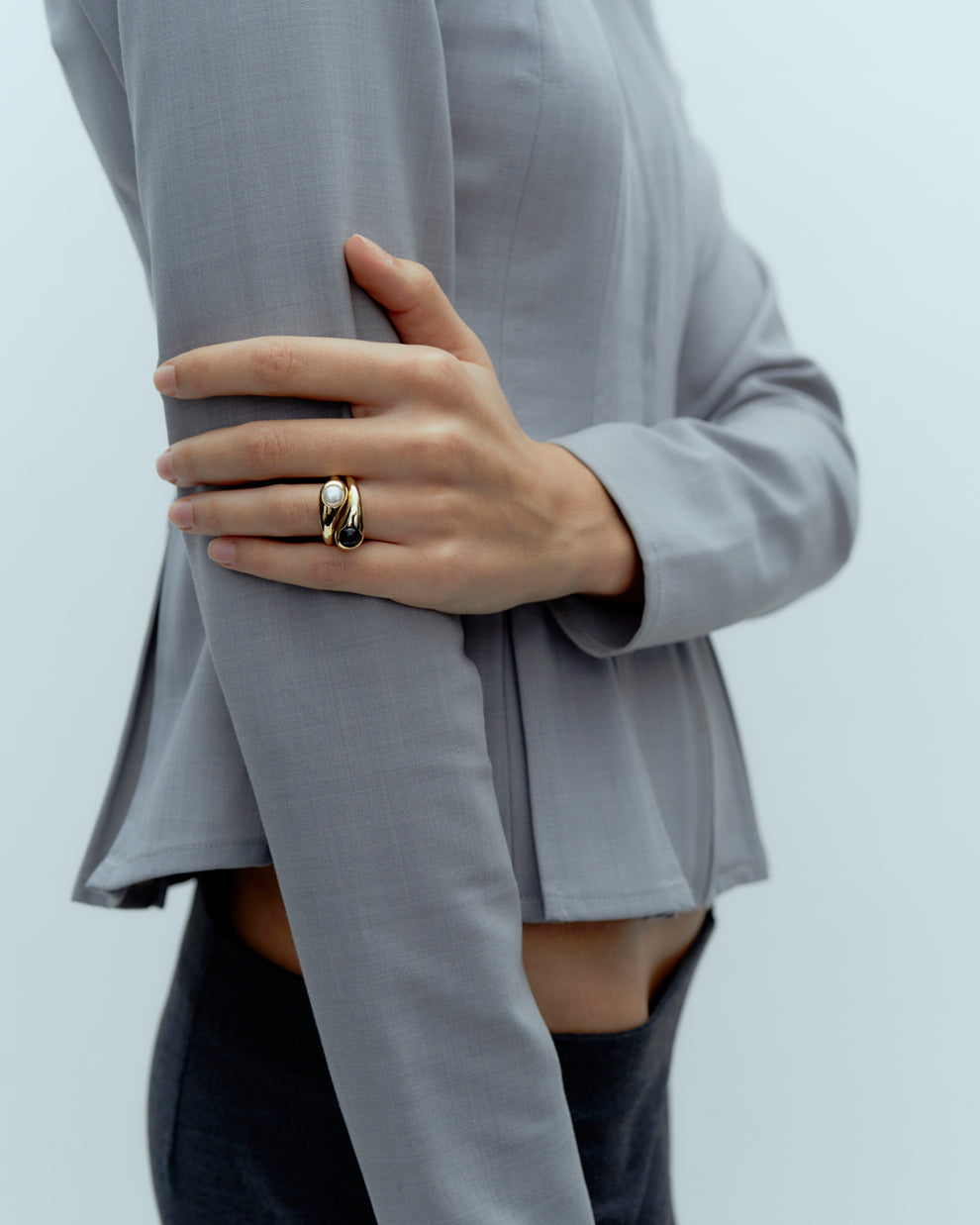 NO. 11036 DUALISM FRESHWATER PEARL RING